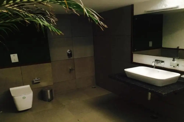 The Ten Suites