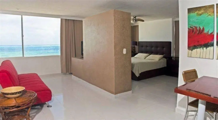Calypso Beach Hotel