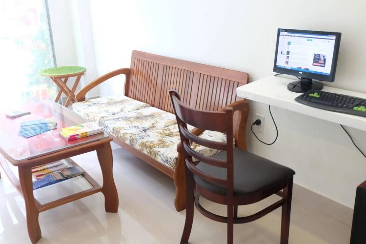 Glocal Beachside Hostel