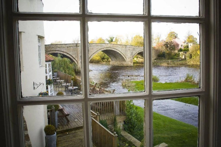 The George Hotel