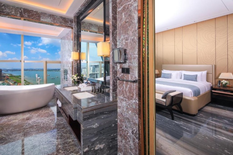 Executive Double Suite