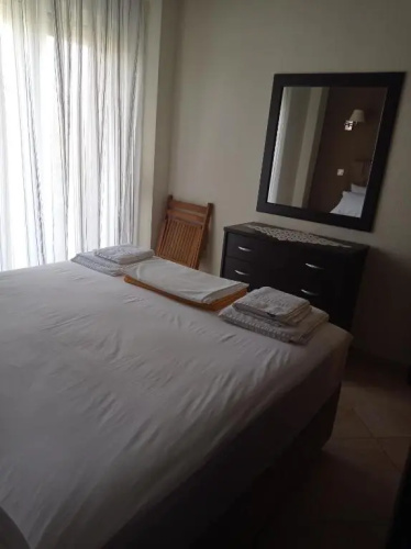 Deluxe Apartments 1
