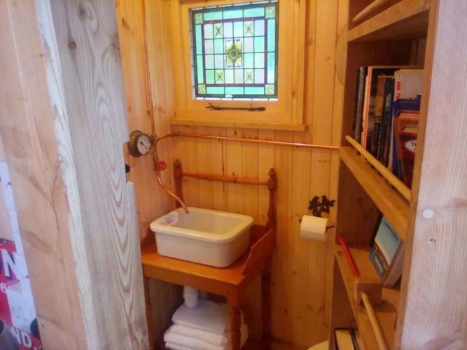 Shepherds Hut