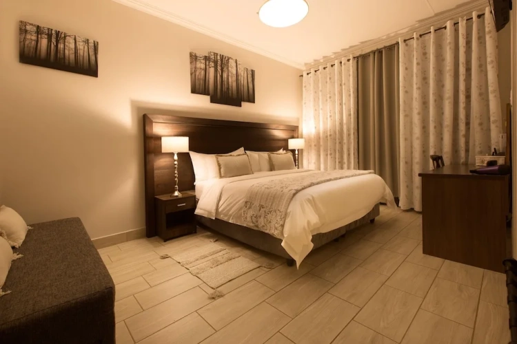 Standard Family room