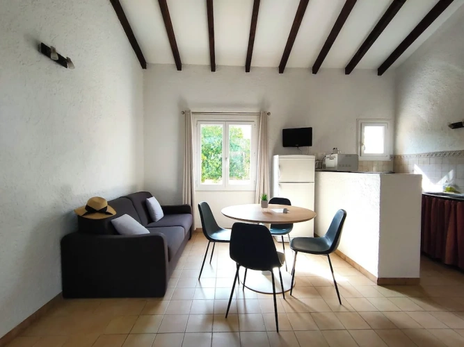 2 Bedrooms Villa with balcony and with view