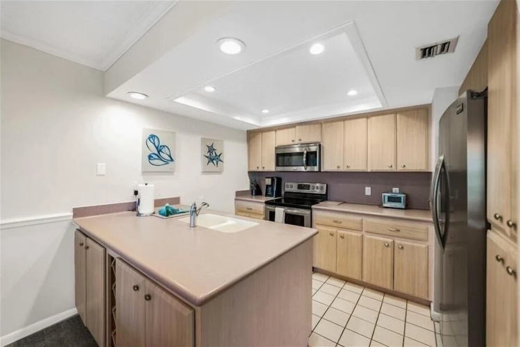Sea Oats 335 2 Bedroom Condo by RedAwning