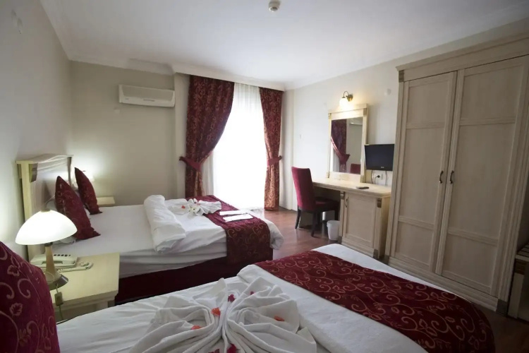 Dabaklar Deluxe Hotel