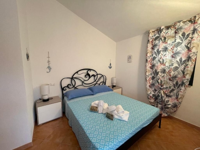 Sardinia Hillside Retreat - Apt 13 - 2BR, quiet area, parking