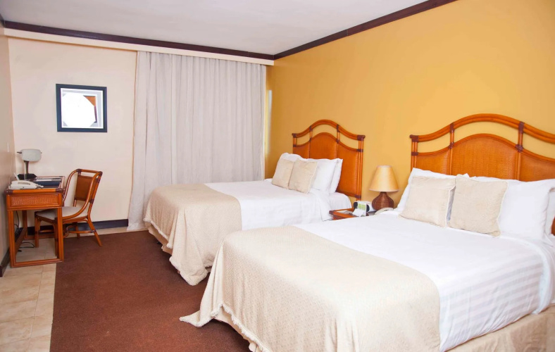 Radisson Colon 2,000 Hotel & CasinoOver view