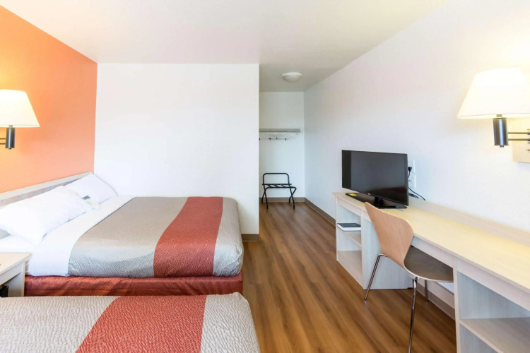 Motel 6 Klamath Falls, OR