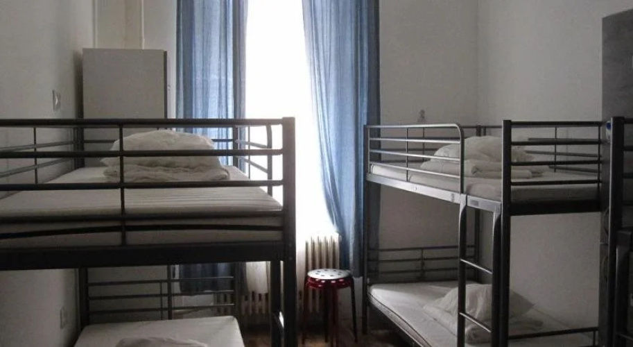 Mandarin Hostel