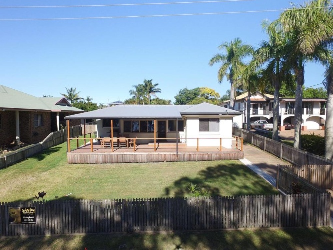 3 Bedrooms Cottage