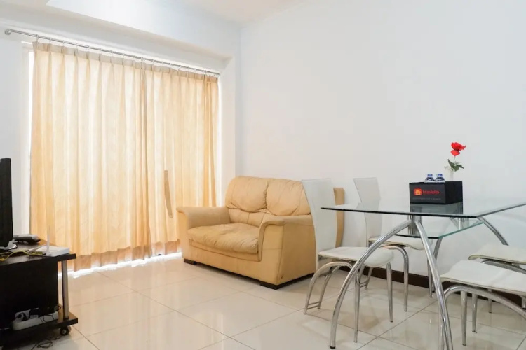 Cozy 2BR at Waterplace Apartment