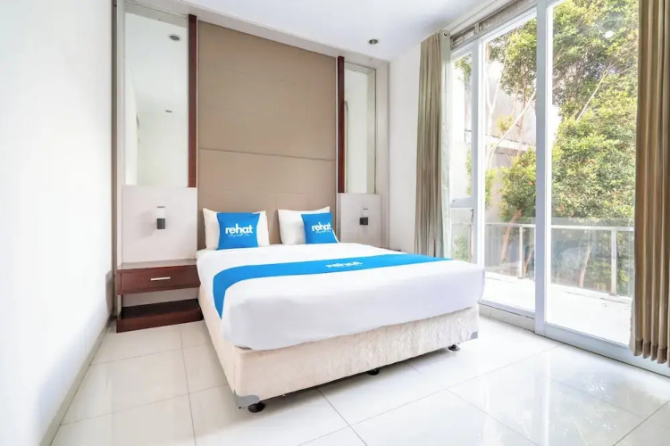 Rehat at Villa Golf Island Dago Resort 2