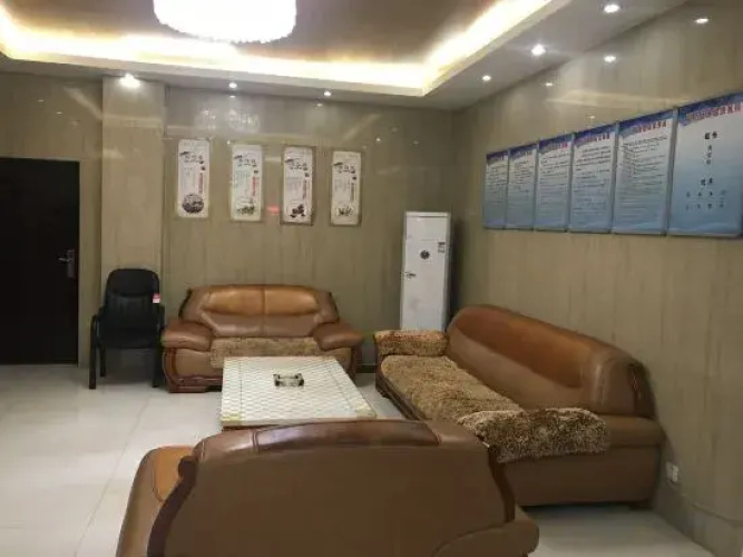 Linyi Jixian Business Hotel