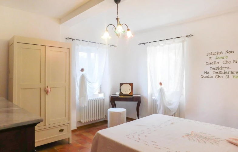 Beautiful Home in Cingoli With 3 Bedrooms and Wifi