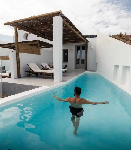 Suite with sunrise view