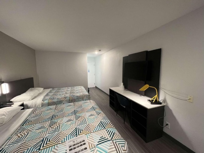 Deluxe Quadruple room
