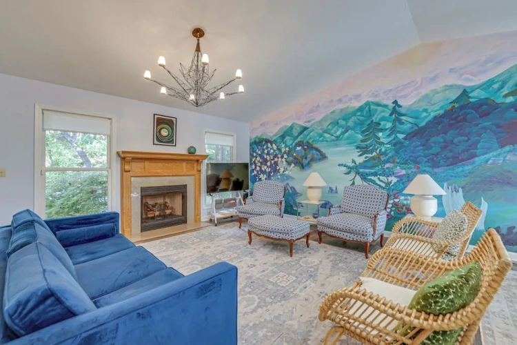 4 Bedrooms Cottage