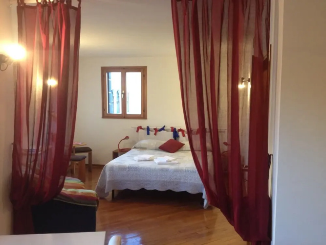 Grimaldi Apartments - Ai Leoncini