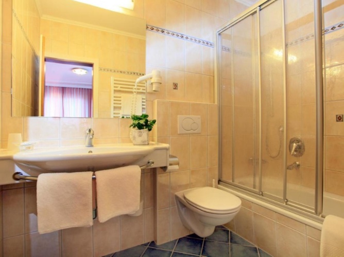 Standard Single room with balcony and with view