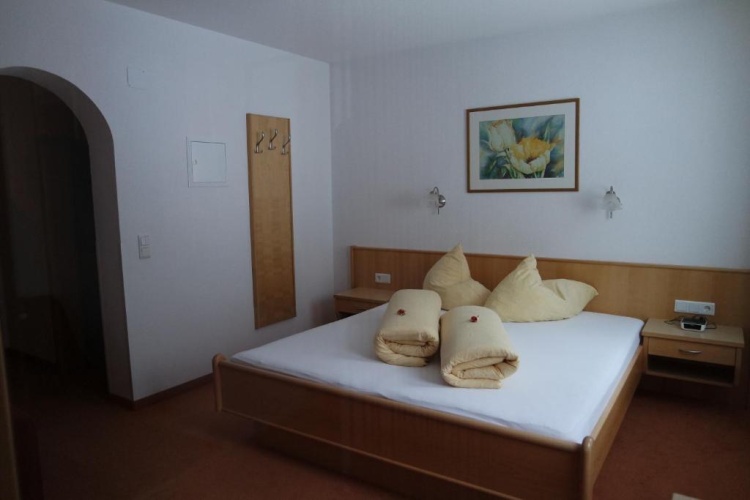 2 Bedrooms Double Apartment