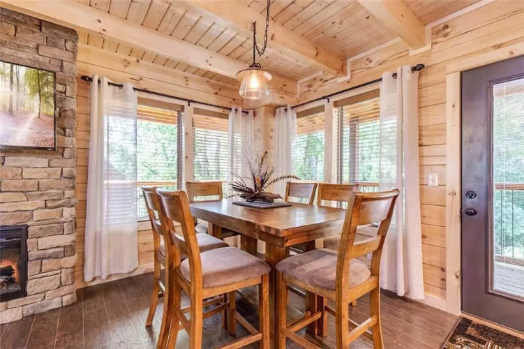 Pure Indulgence - Two Bedroom Cabin
