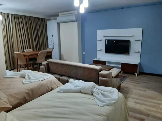 Triple Suite