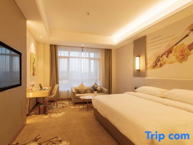 Standard Double room with view
