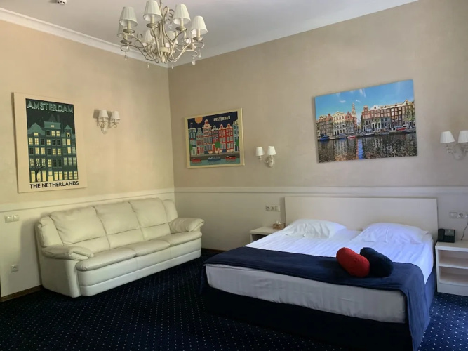 Amsterdam Hotel