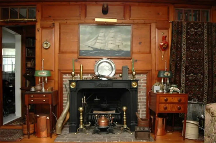 29 India House