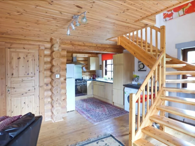 Tamaura Lodge