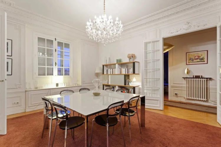 Beautiful Lavish Apartment for 6 in Paris VII by Guestready - Image 14