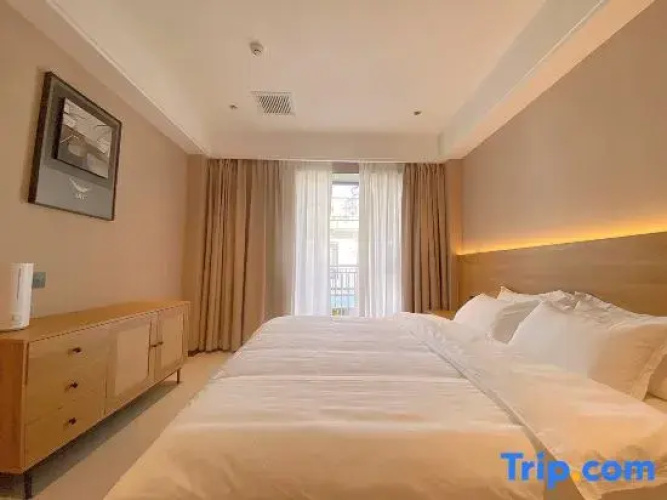 Qingyue Hotel
