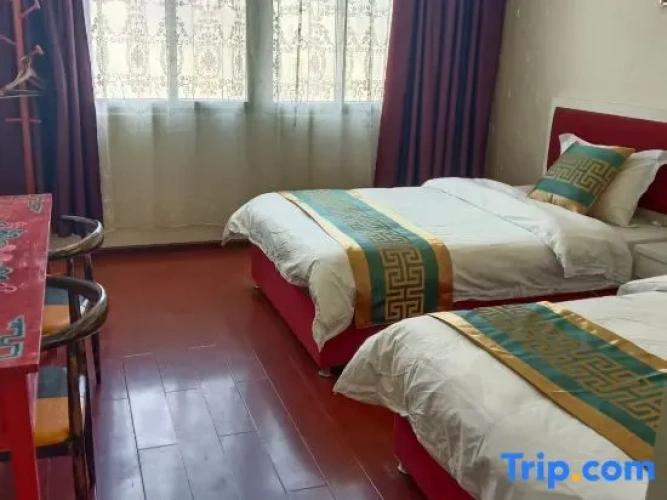 Deluxe Twin room with view