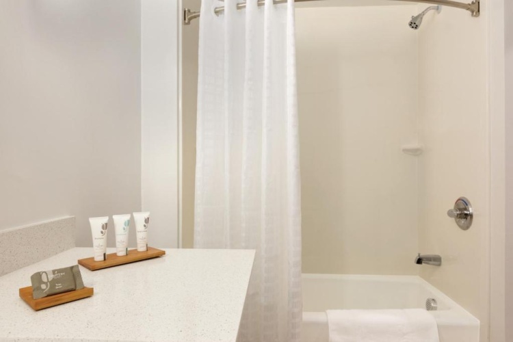 1 Bedroom Double Suite