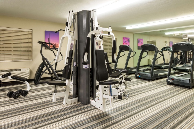 Sonesta Simply Suites Detroit Troy photo 16