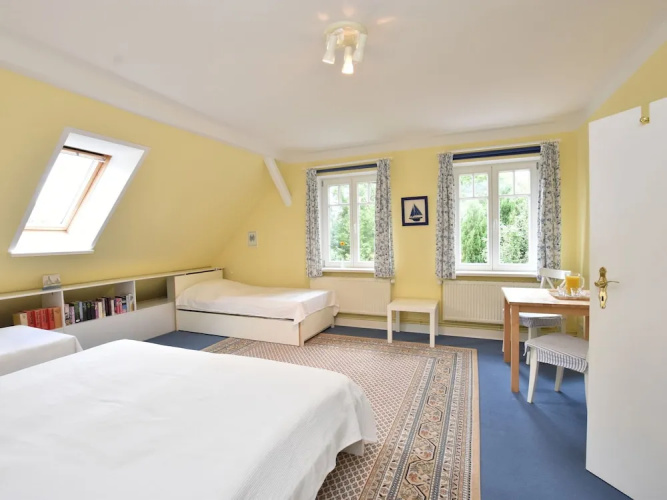 Child-friendly Seaside Apartment in Wittenbeck