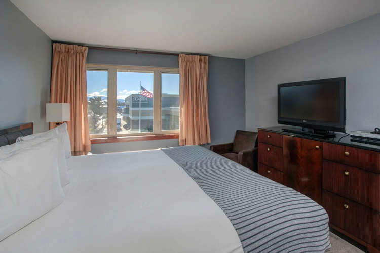 Inn At Seaside