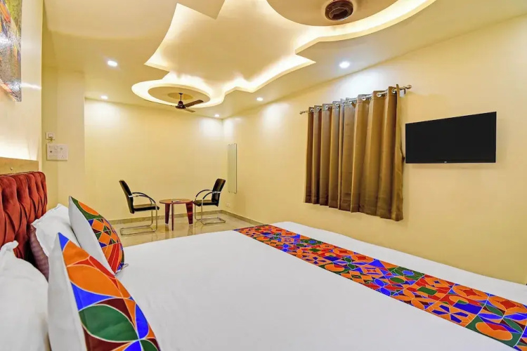 Fabhotel Rj