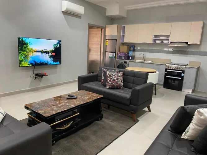Queens View Apartment