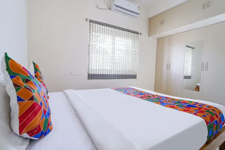 Fabhotel Snow Drop