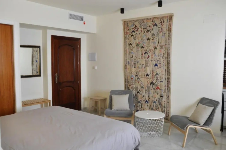 Deluxe Family room