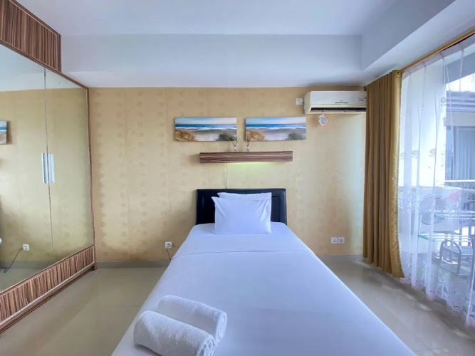 Comfy Studio Permium at Beverly Dago Apartment