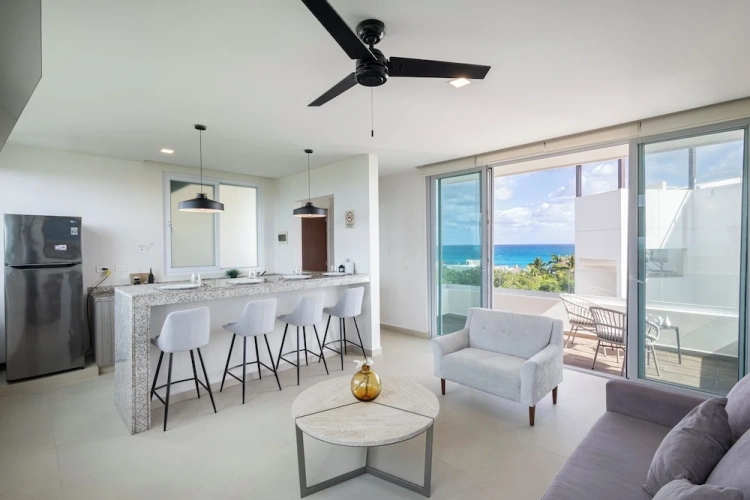 Deluxe Double Suite with balcony and with ocean view