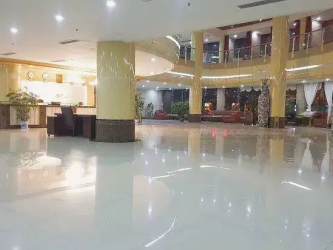 Liaoyuan Business Hotel