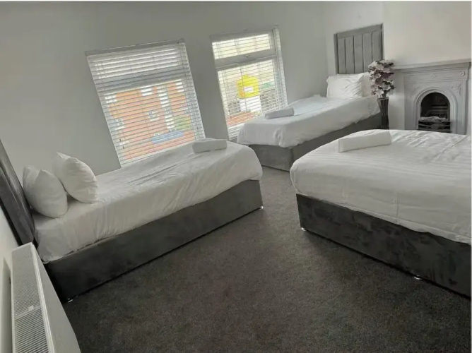100 Aigburth