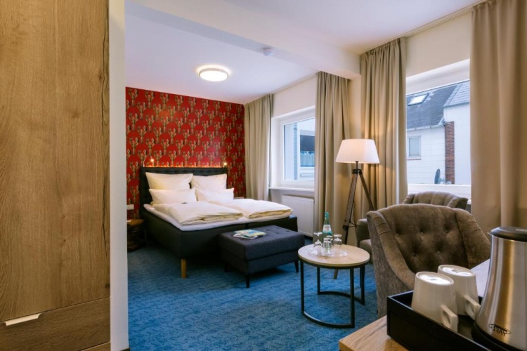 Double room with land view