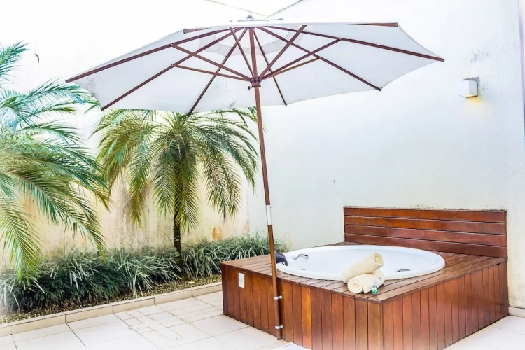 Luxury Double Basement Apartment