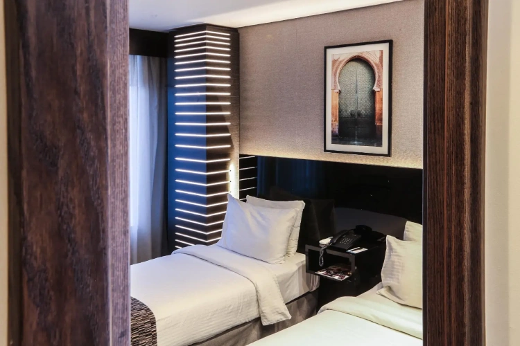 2 Bedrooms Apartment
